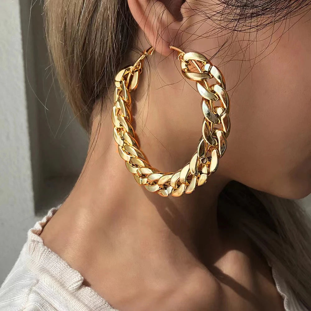 Metal Punk Style Oversized Large Hoop Earrings Twisted Big Circle Round Loop Earrings for Women Exaggerate Party Jewelry Gifts