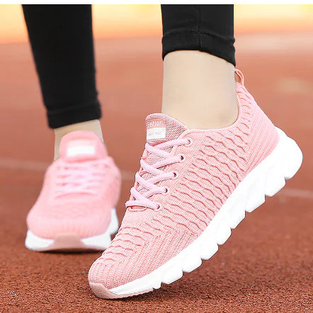 New Women's Breathable Flyknit Sports Shoes