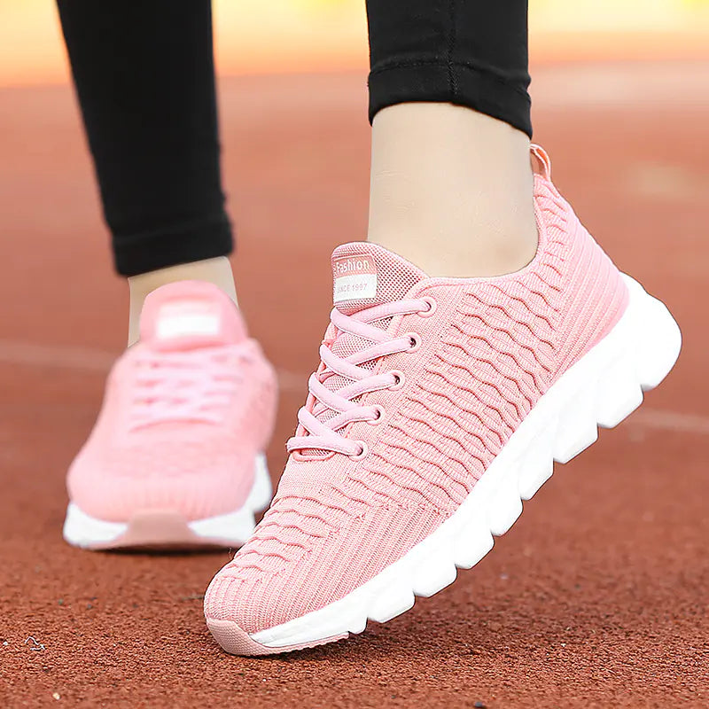 New Women's Breathable Flyknit Sports Shoes