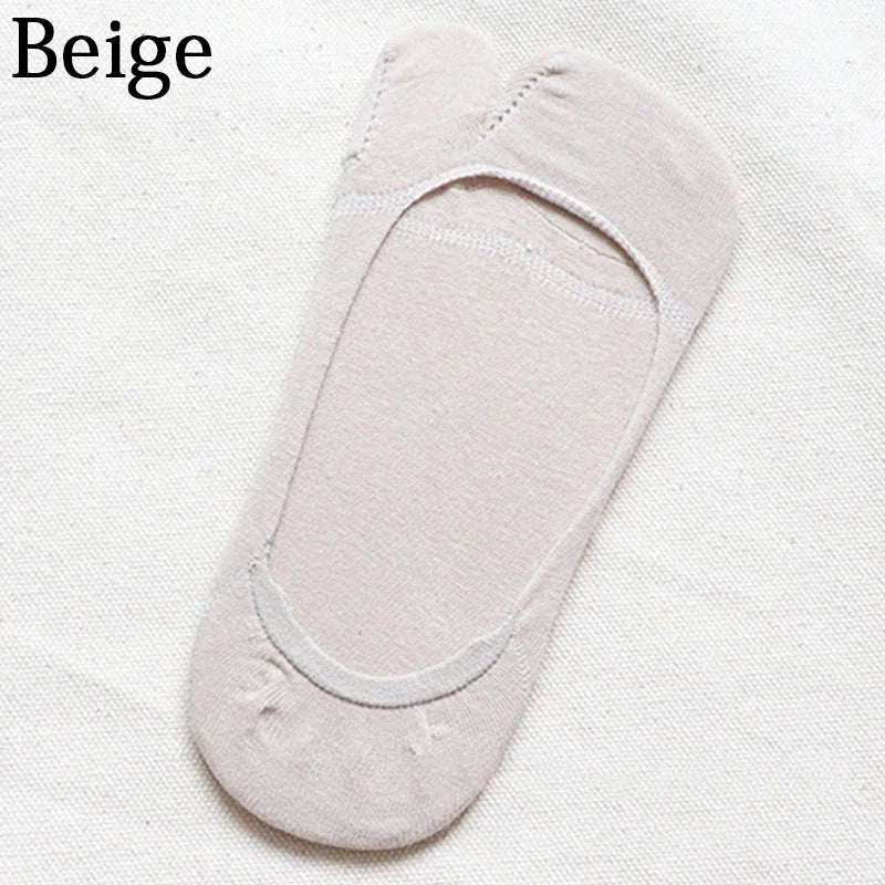 Women Two Finger Socks Summer Thin Non-slip Invisible Low Cut Boat Sock Solid Breathable Cotton Tabi Socks Comfortable