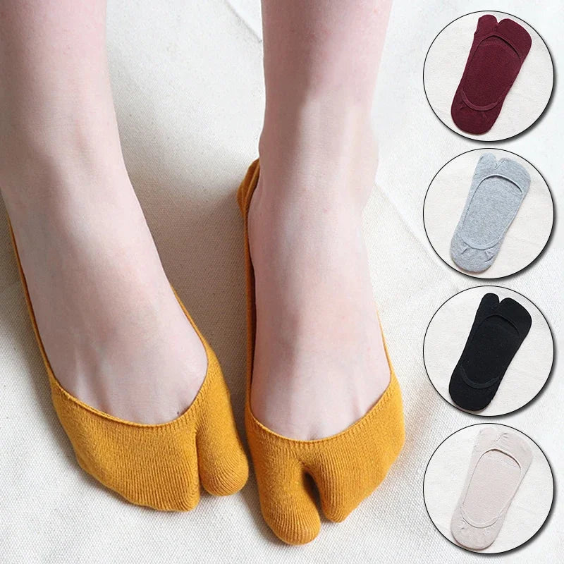 Women Two Finger Socks Summer Thin Non-slip Invisible Low Cut Boat Sock Solid Breathable Cotton Tabi Socks Comfortable