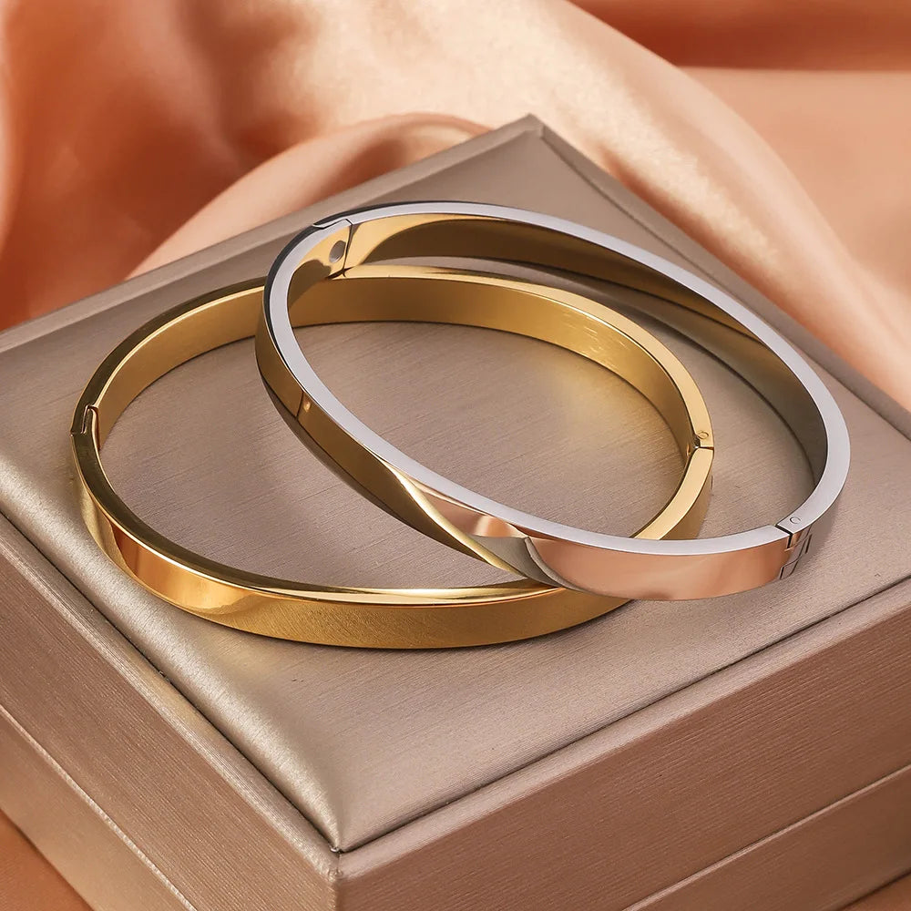 Hot Selling Women's Simple Widened Glossy Fashionable Open Buckle Stainless Steel Bracelet, Vacuum Plated Non Fading