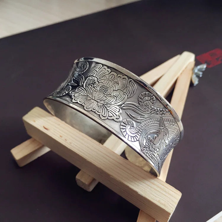 Bohemian Ethnic Style Retro Silver Wide Bracelet for Women Carved Flower Opening Fashionable Bracelet Boho Vintage Jewelry