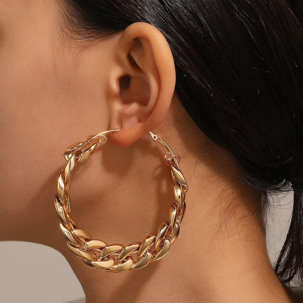 Metal Punk Style Oversized Large Hoop Earrings Twisted Big Circle Round Loop Earrings for Women Exaggerate Party Jewelry Gifts