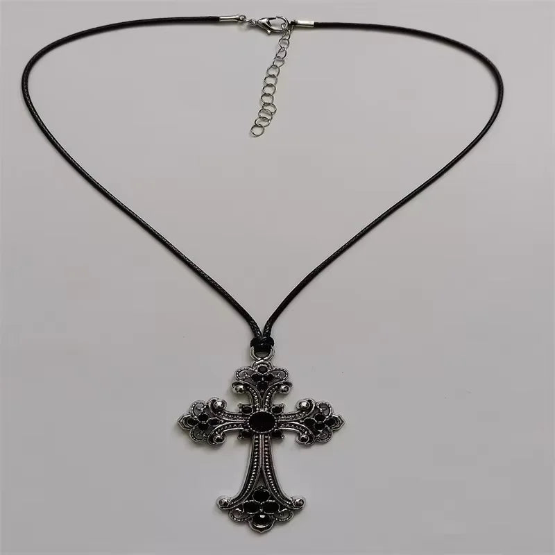 Large Detailed Rhinestone Cross Choker Spiral Hippie Necklace Goth Punk Women Fashion Statement Crucifix Charm Jewelry Gift