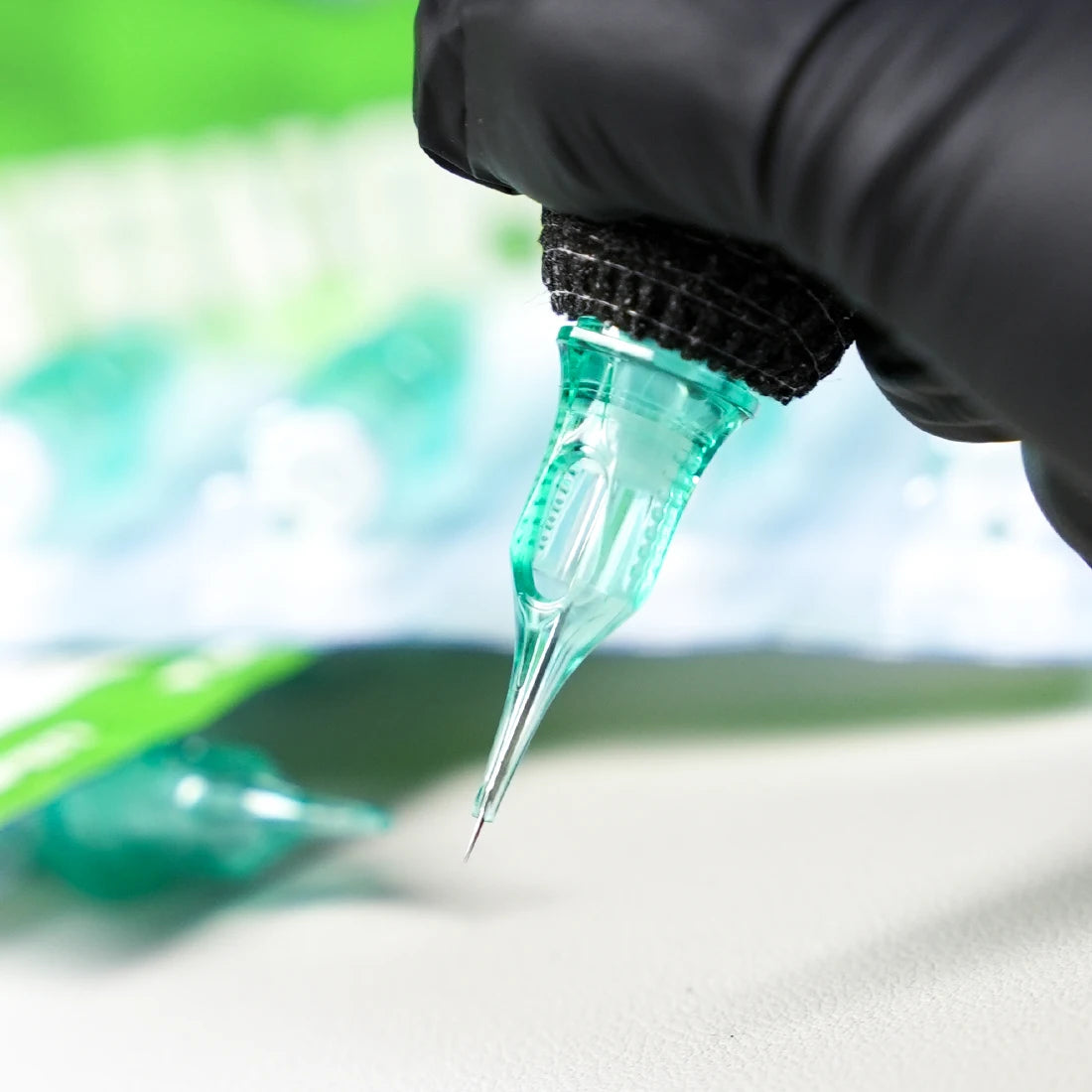 Dragonhawk PRO Tattoo Cartridge Needles 0.3mm RL Round Liner Upgraded version of Tattoo Needle